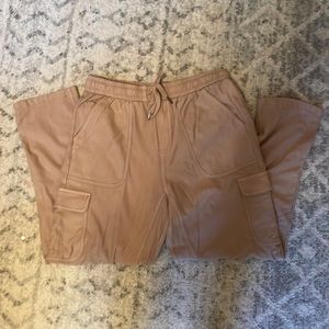 NWOT Athleta Farallon Cargo Crop bottoms